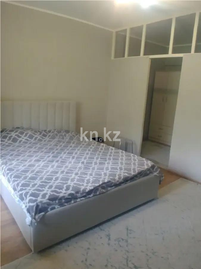 Продажа 1-комнатной квартиры, 33 м², бул. Бухар Жырау, дом  10 в Алматы