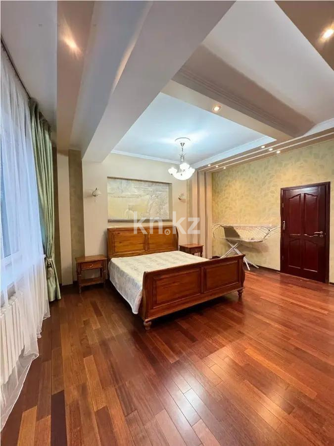 Продажа 4-комнатной квартиры, 198.4 м² в Алматы - фото 3