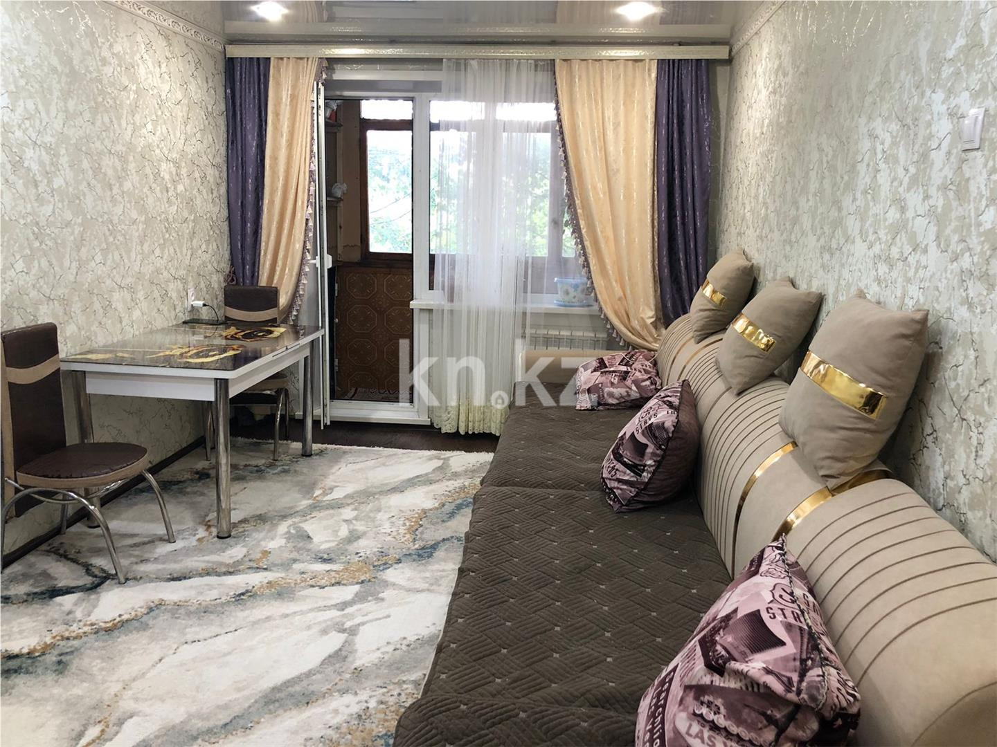 Продажа 3-комнатной квартиры, 62 м², мкр-н 18, дом  9 - Продажа  трехкомнатных квартир в Караганде фото 1 из 12
