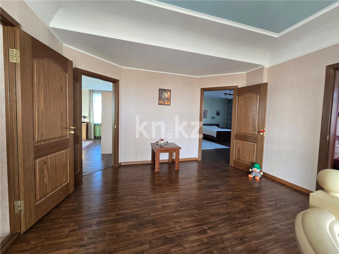 Продажа 5-комнатного дома, 355.2 м², мкр-н 8-й - Продажа домов, коттеджей в Темиртау фото 13 из 35