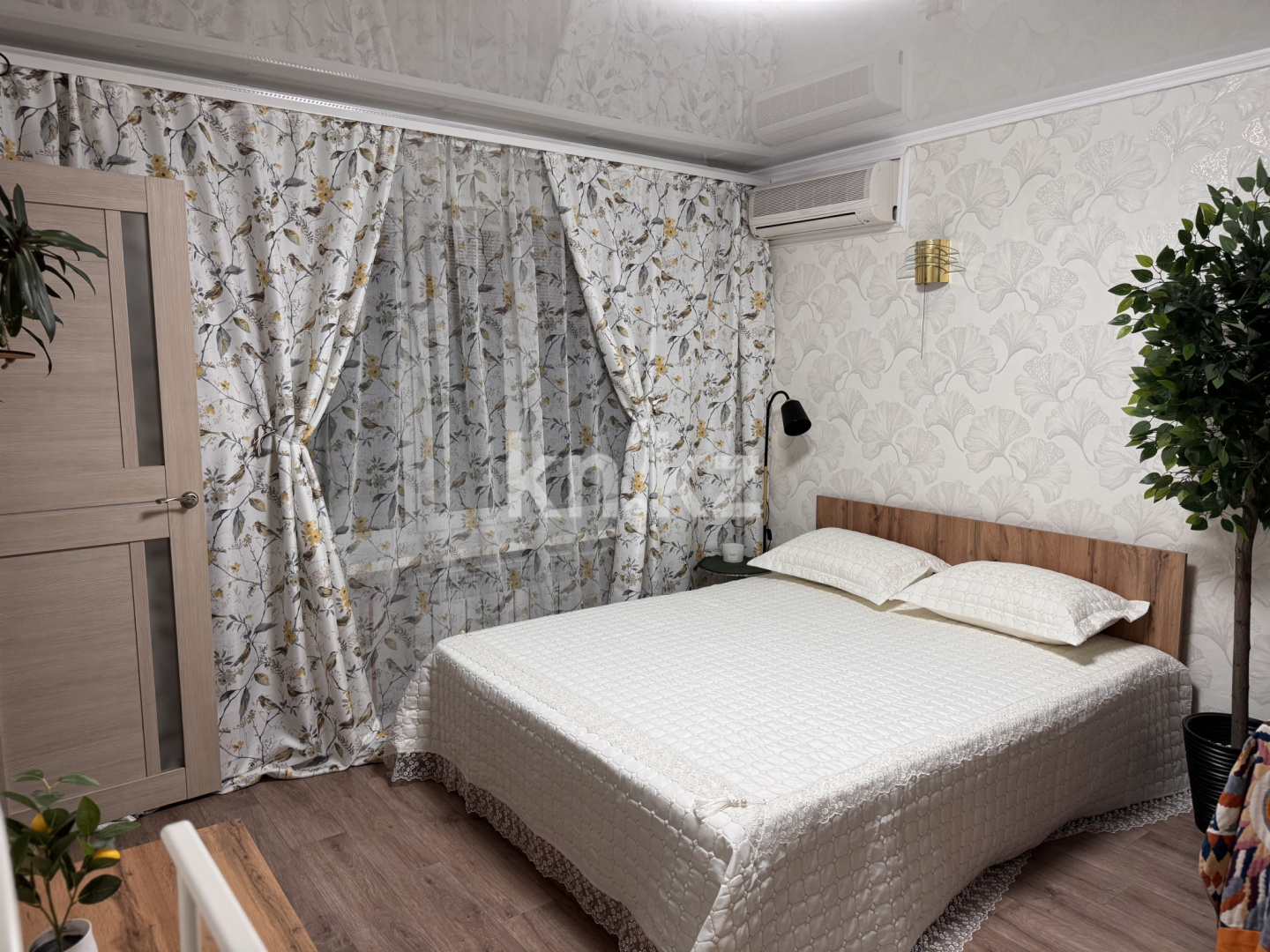 Аренда 2-комнатной квартиры посуточно, 40 м², ул. Гоголя, дом  144 - Продажа квартир в Костанае фото 1 из 28