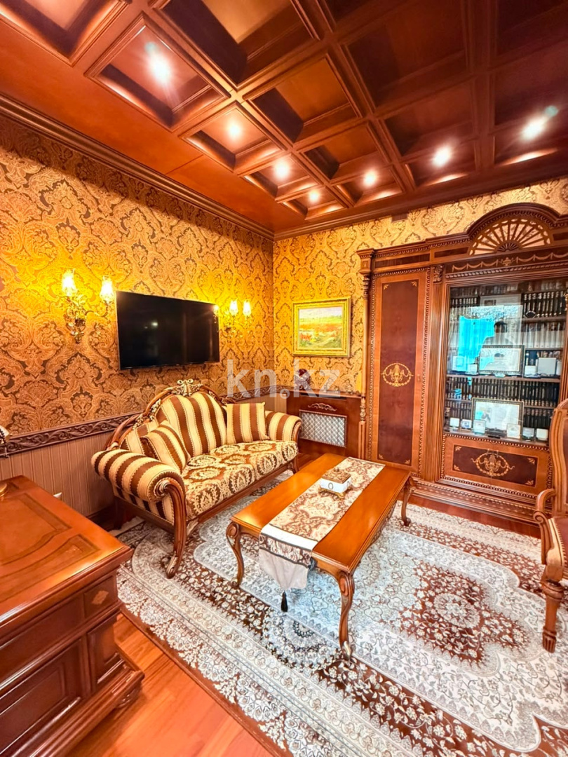 Продажа 5-комнатной квартиры, 300 м² - Продажа пятикомнатных и более квартир в Астане фото 32 из 40