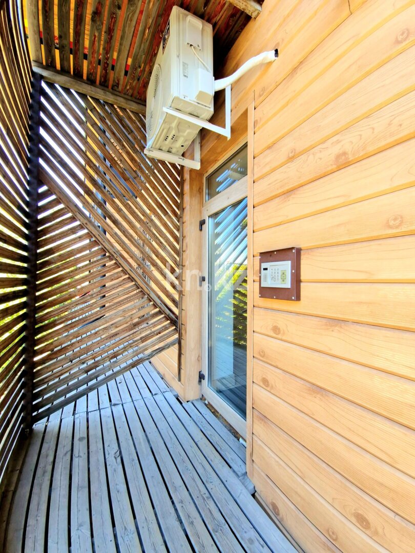 Продажа 4-комнатной квартиры, 164 м² в Караганде - фото 3
