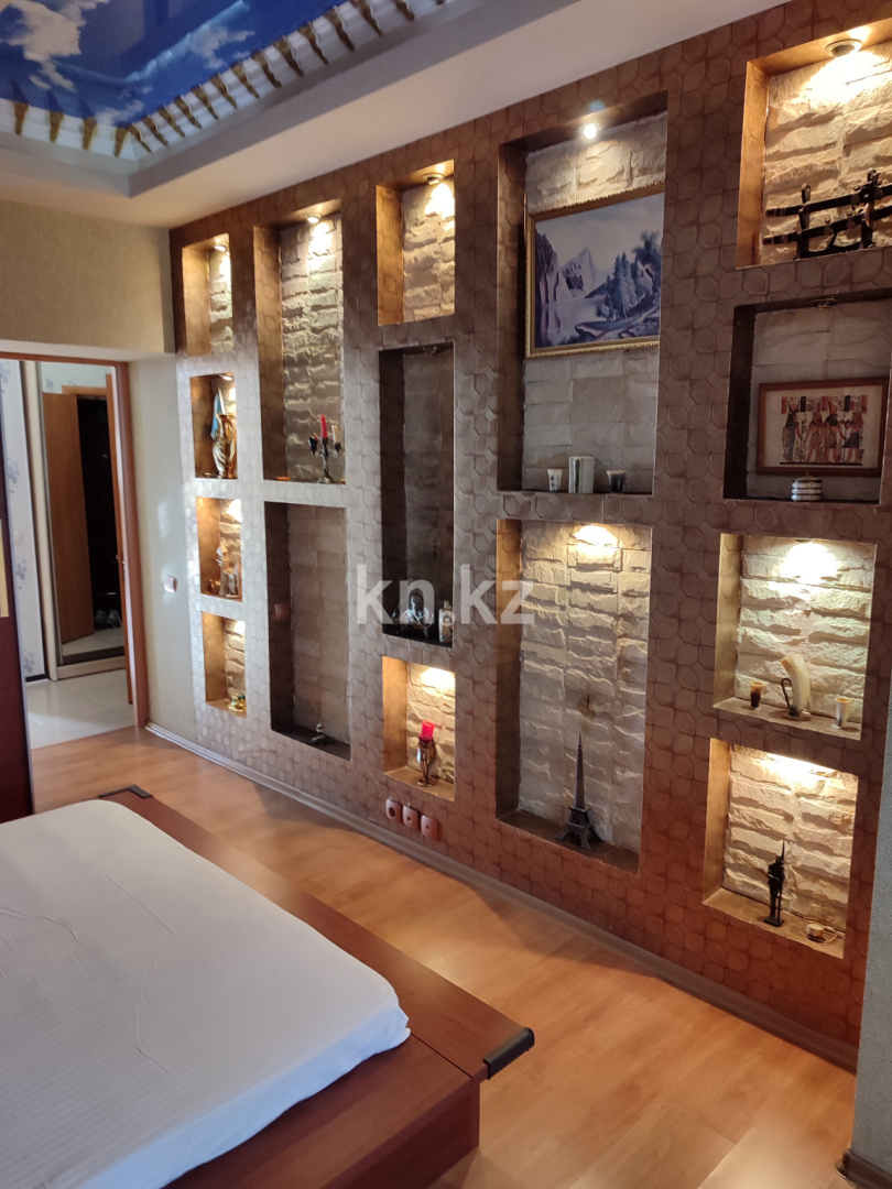 Аренда 2-комнатной квартиры, 59 м², пр. Строителей, дом  23 - Аренда жилой и коммерческой недвижимости в Темиртау фото 10 из 12