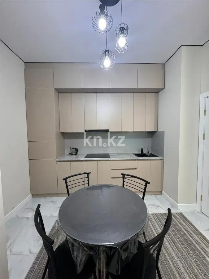 Продажа 2-комнатной квартиры, 41 м², ул. Утеген батыра, дом  11в в Алматы - фото 4