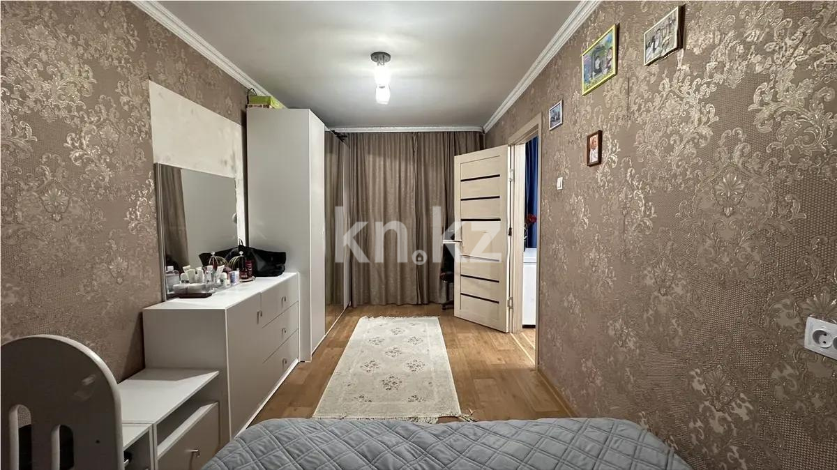 Продажа 2-комнатной квартиры, 46 м², 13-й мкр., дом  33 в Караганде - фото 4