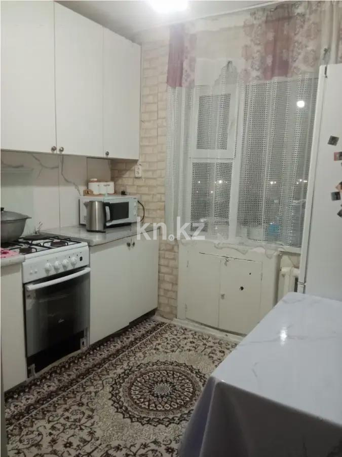 Продажа 2-комнатной квартиры, 45 м², мкр-н 21, дом  4 в Караганде - фото 3