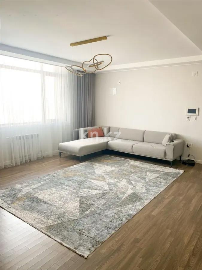 Продажа 4-комнатной квартиры, 128 м², пр. Кошкарбаева, дом  10/1 - Продажа  четырехкомнатных квартир в новостройках Астаны без посредников фото 1 из 8