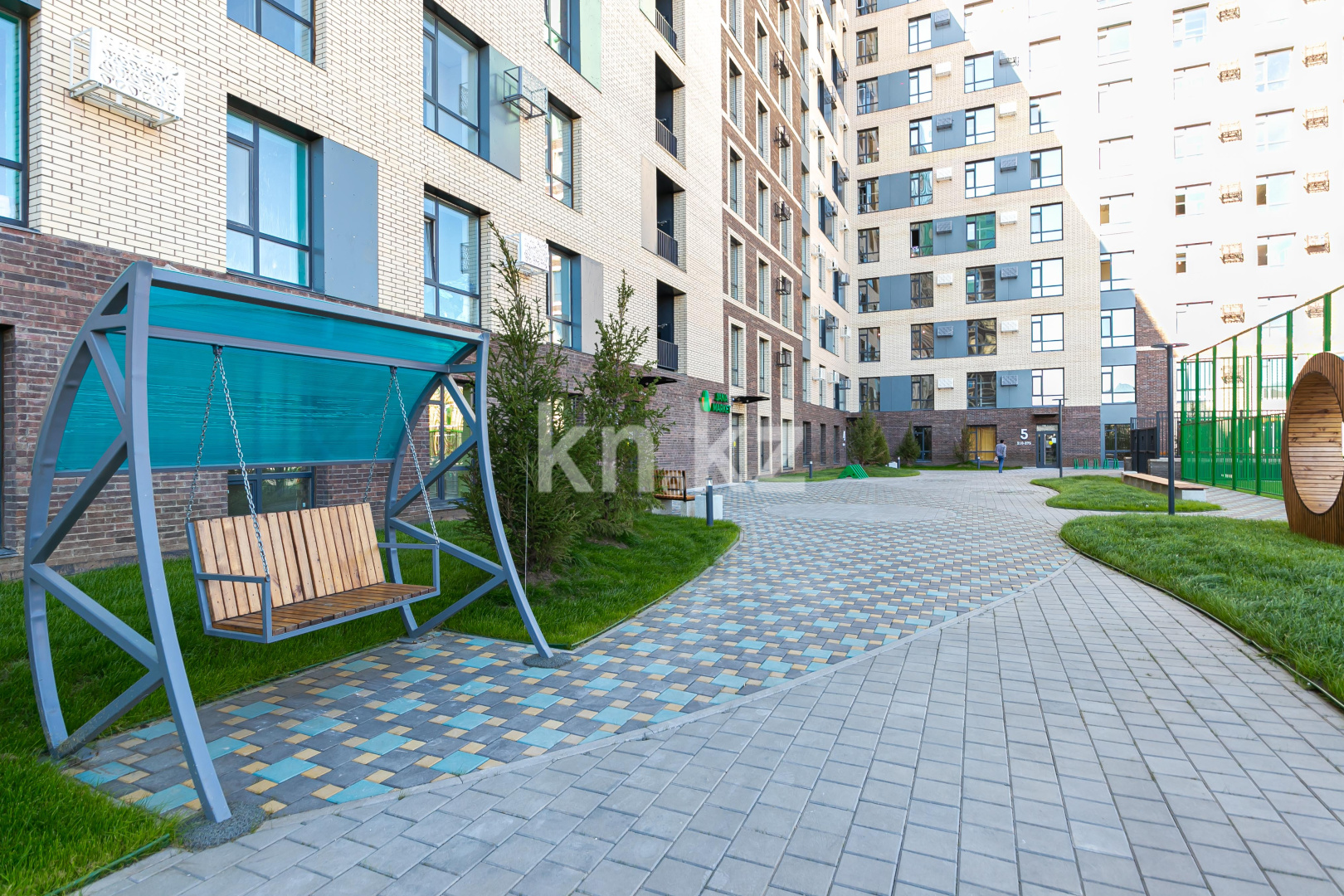 Продажа 3-комнатной квартиры, 60 м², ул. Омарова, дом  12в в Астане - фото 15