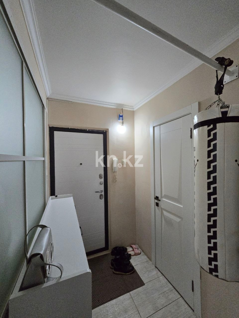 Продажа 4-комнатной квартиры, 86.2 м² в Алматы - фото 30