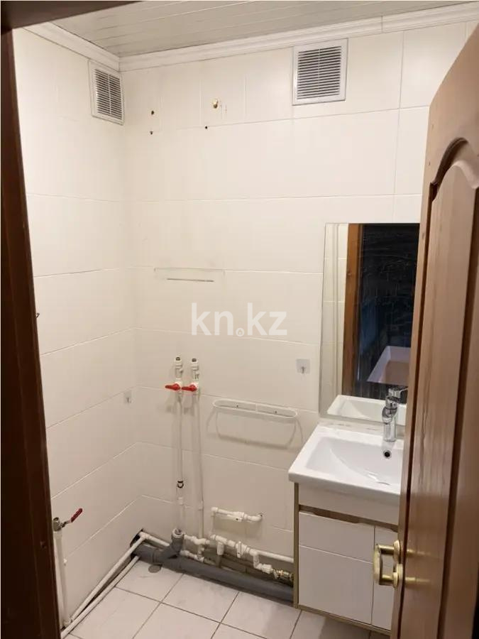 Продажа 2-комнатной квартиры, 57 м², ул. Жамбыла, дом  115а в Караганде - фото 4