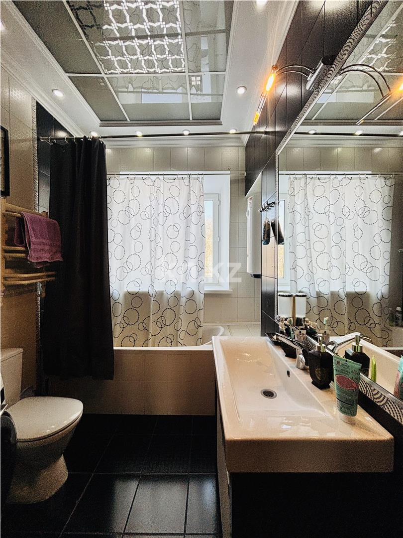 Продажа 2-комнатной квартиры, 56 м² - Продажа двухкомнатных квартир в Караганде - страница 4 фото 14 из 25