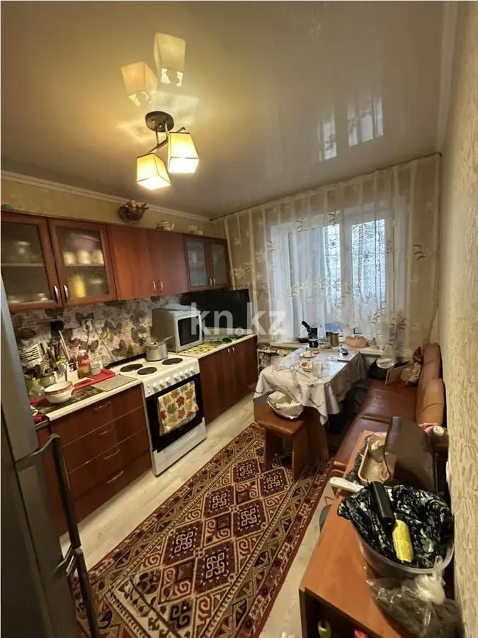 Продажа 3-комнатной квартиры, 63 м², мкр-н Мамраева (Восток-5), дом  12 - Продажа  трехкомнатных квартир в Караганде фото 4 из 6
