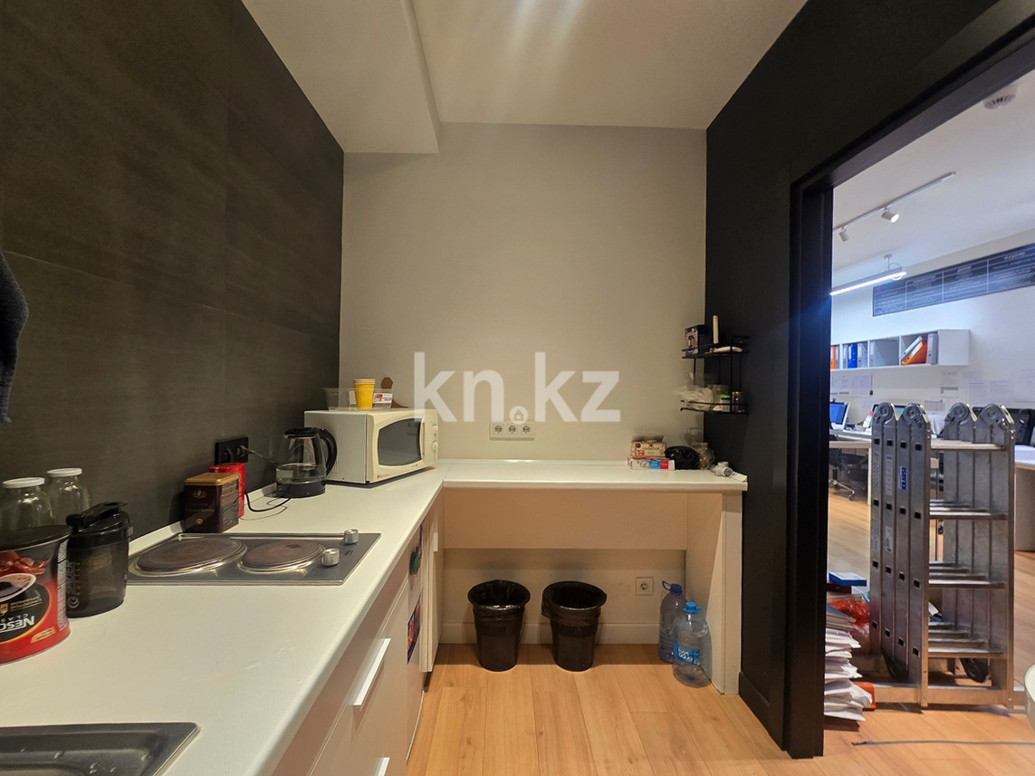 Продажа помещения, 93 м² - Продажа офисных и торговых помещений в Алматы фото 20 из 23