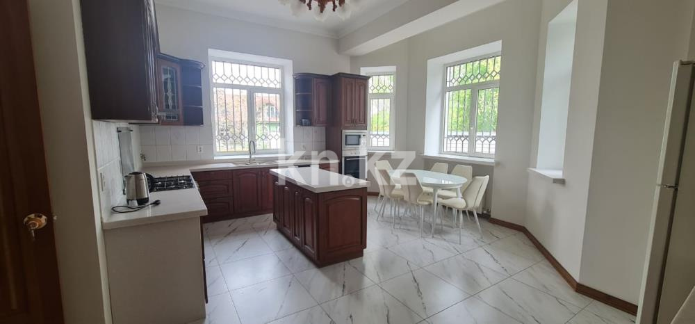 Аренда 6-комнатного дома, 550 м², улица Иванилова - Аренда домов в Алматы фото 5 из 20