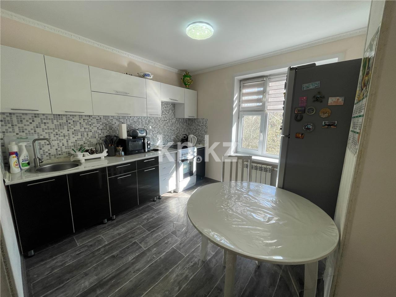 Продажа 3-комнатной квартиры, 72 м², ул. Сатыбалдина - Продажа квартир в Караганде фото 11 из 21