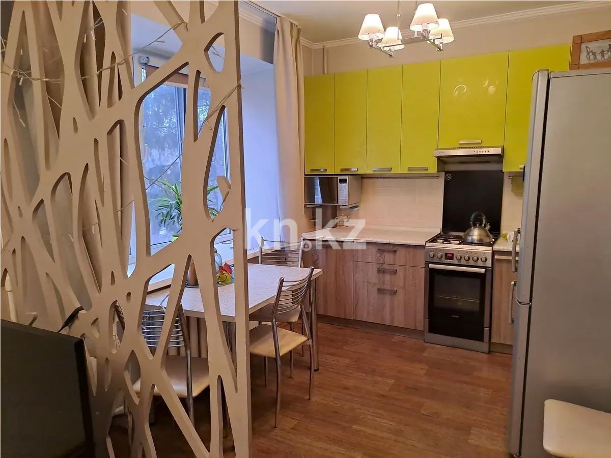 Продажа 3-комнатной квартиры, 72 м², ул. Ходжанова, дом  90 в Алматы - фото 4