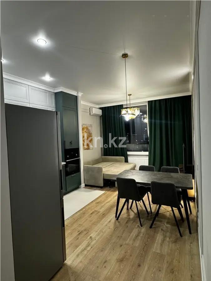 Продажа 3-комнатной квартиры, 70 м², ул. Достык, дом  8 - Продажа  трехкомнатных квартир в Астане без посредников фото 1 из 7