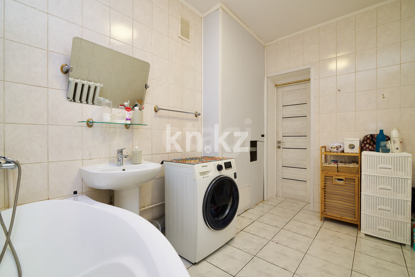 Продажа 2-комнатной квартиры, 87.9 м² в Астане - фото 14