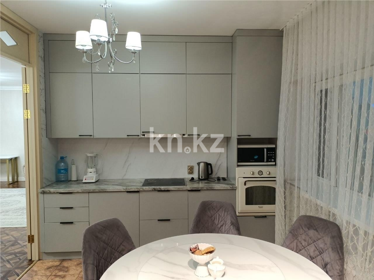 Продажа 4-комнатной квартиры, 177.6 м² в Астане - фото 12