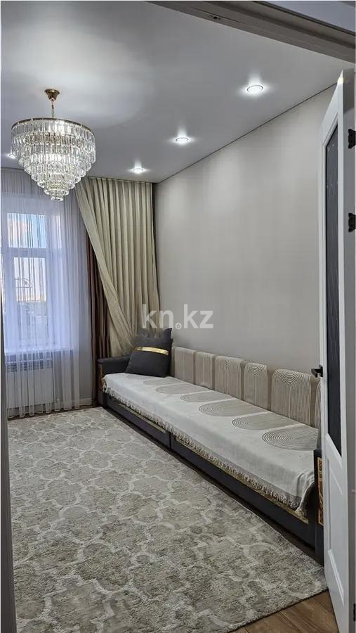 Продажа 3-комнатной квартиры, 88 м², 067 учетный квартал, дом  456/5 - Продажа квартир в Караганде фото 1 из 5
