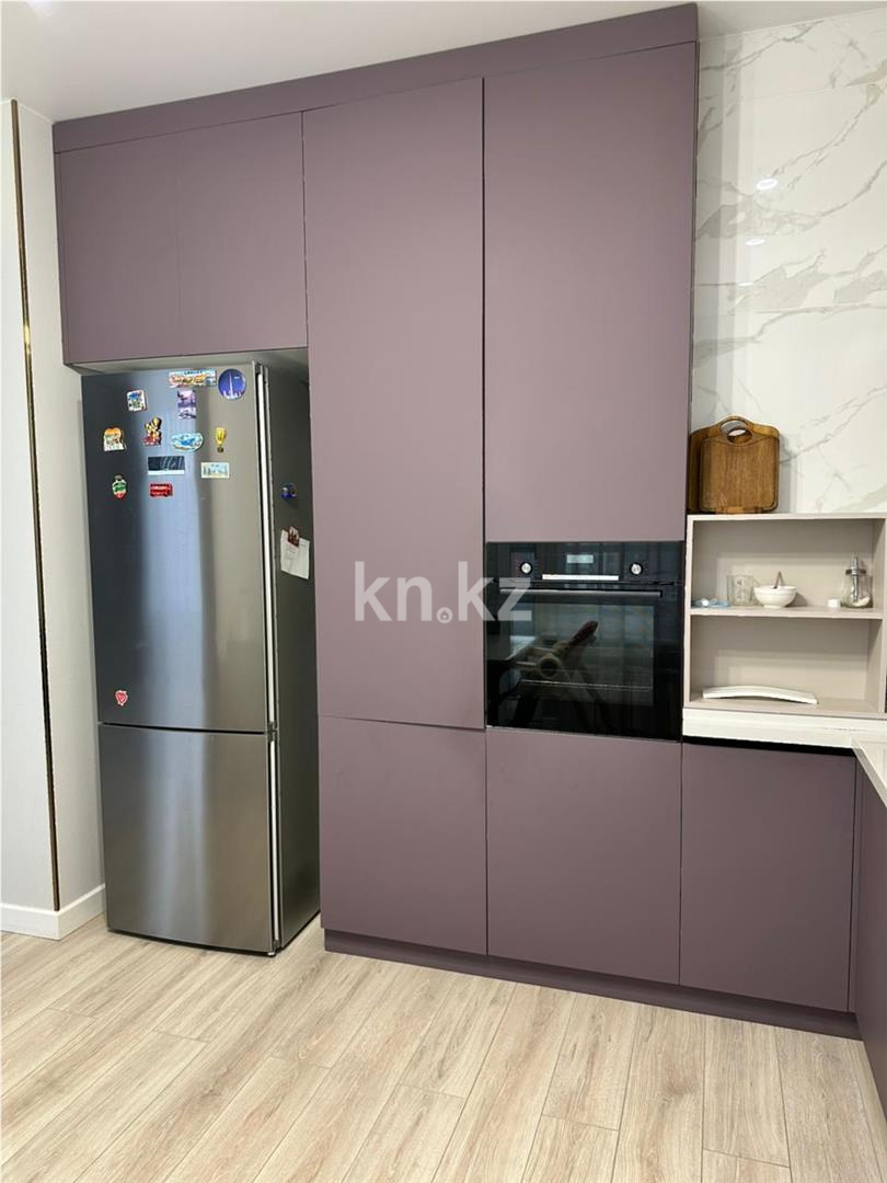 Продажа 4-комнатной квартиры, 110 м², ул. Казыбек би - Продажа земельных участков в Уральске фото 11 из 19