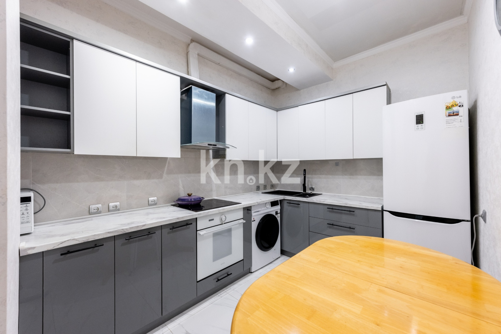 Продажа 3-комнатной квартиры, 82 м² - Продажа квартир в р-не Есиль Астаны - страница 3 фото 13 из 40