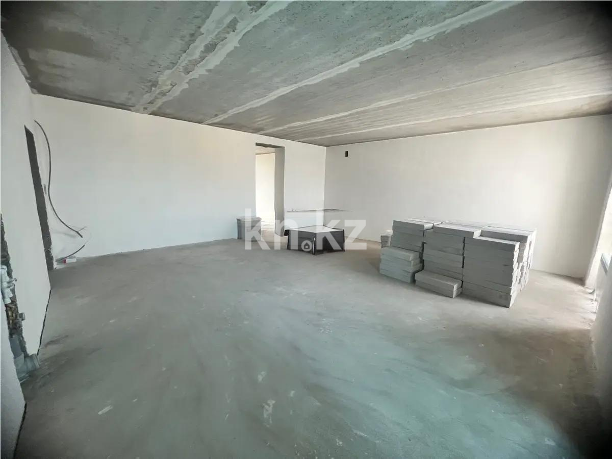 Продажа 2-комнатной квартиры, 74 м², пр. Строителей, дом  28/3 блок Б - Продажа  двухкомнатных квартир в новостройках Караганды без посредников фото 1 из 4
