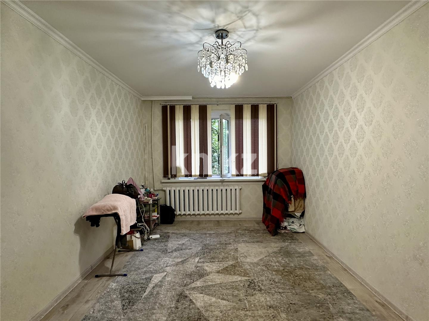 Продажа 2-комнатной квартиры, 43 м², ул. Муканова, дом  12 - Продажа  двухкомнатных квартир в Караганде фото 1 из 13