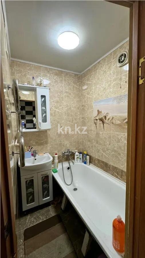 Продажа 3-комнатной квартиры, 62 м² в Караганде - фото 6