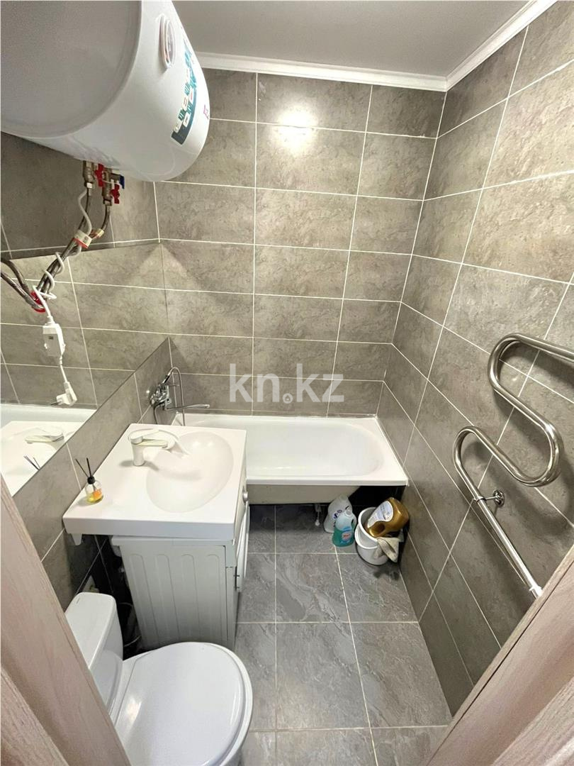 Продажа 1-комнатной квартиры, 34 м², ул. Белинского - Продажа квартир в Караганде фото 4 из 5