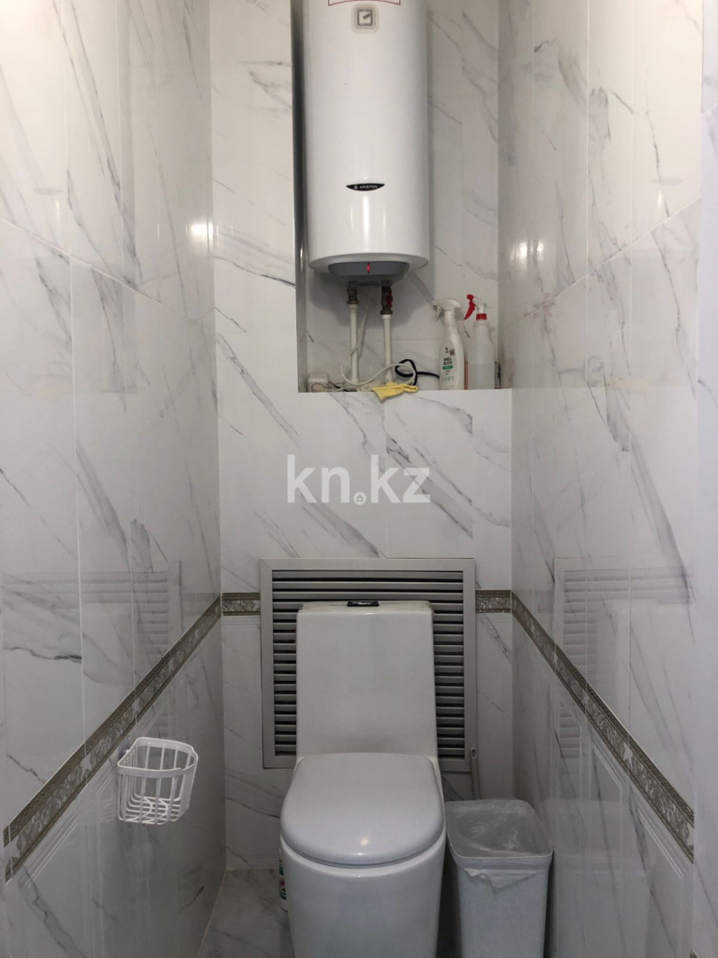 Продажа 2-комнатной квартиры, 68 м², ул. Момышулы, дом  26/3 - Продажа  двухкомнатных квартир в Караганде фото 9 из 18