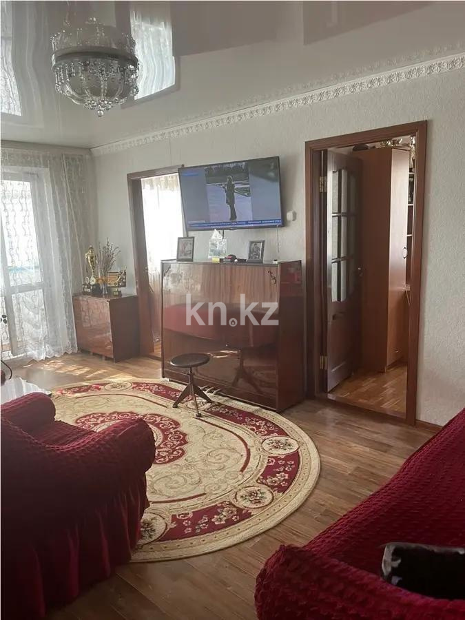 Продажа 4-комнатной квартиры, 61 м², мкр-н 16, дом  33 - Продажа  четырехкомнатных квартир в Караганде с фото фото 1 из 4