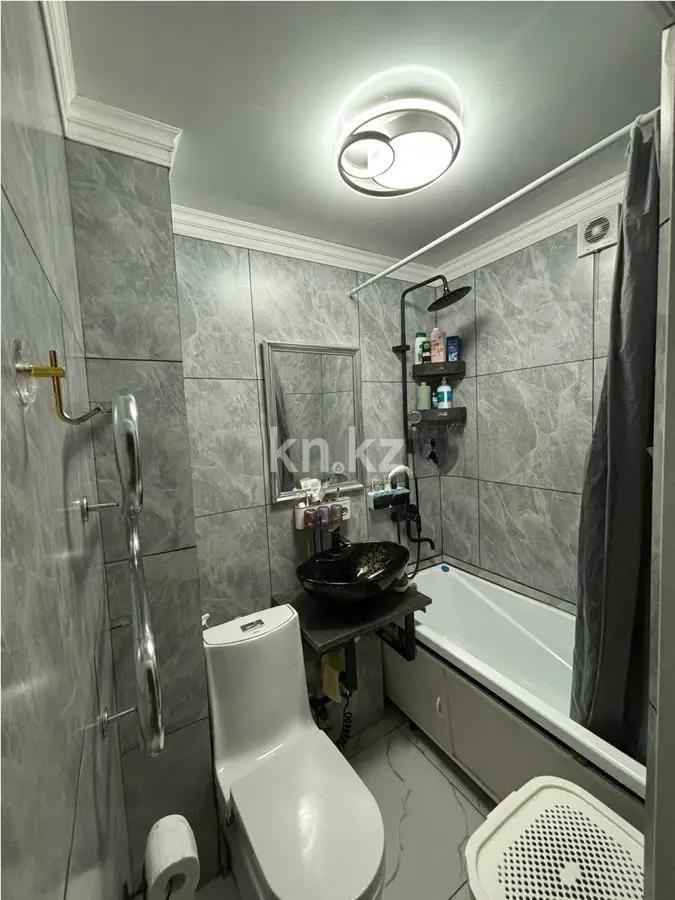 Продажа 3-комнатной квартиры, 57.5 м², мкр-н 2, дом  14 в Алматы - фото 5