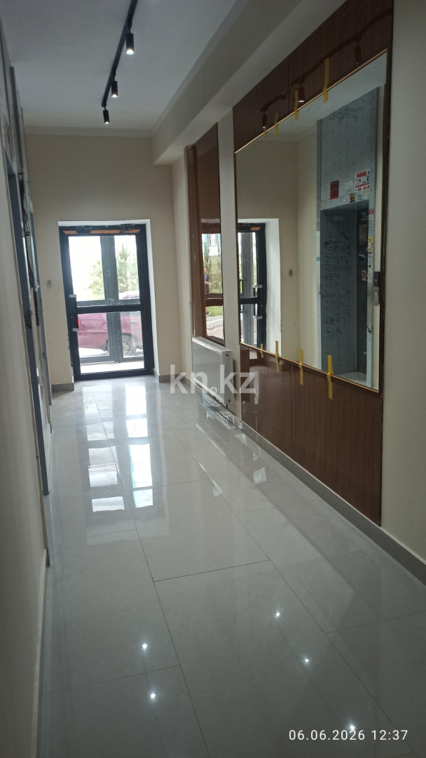 Продажа 1-комнатной квартиры, 35 м² - Продажа однокомнатных квартир в р-не Сарайшык Астаны - страница 2 фото 5 из 9