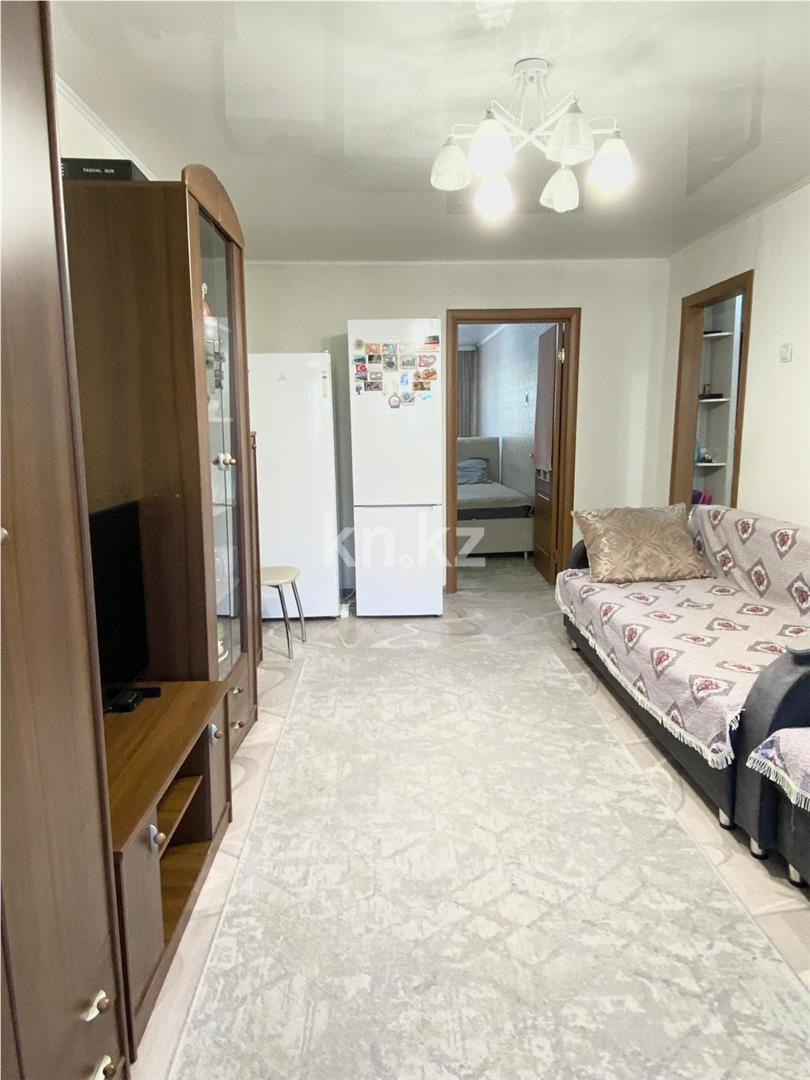 Продажа 2-комнатной квартиры, 44 м² - Продажа домов, коттеджей в Шахтинске фото 2 из 11