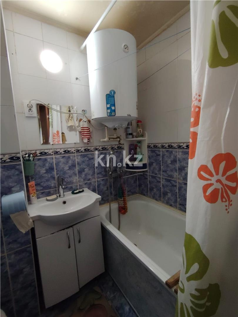 Продажа 2-комнатной квартиры, 45 м², мкр-н 21 - Продажа квартир в Караганде фото 23 из 27