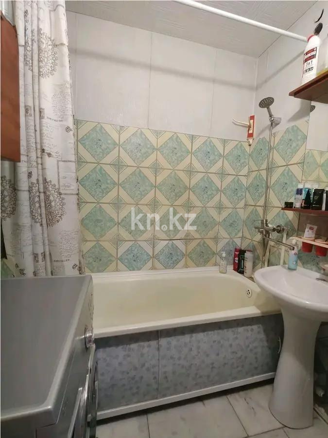 Продажа 4-комнатной квартиры, 87 м², пр. Шахтеров, дом  3 - Продажа  четырехкомнатных квартир в Караганде фото 8 из 10