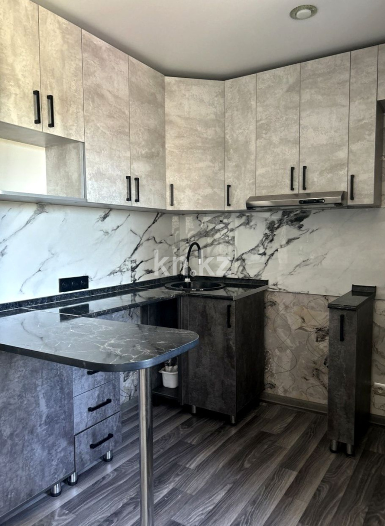 Продажа 1-комнатной квартиры, 33 м² - Продажа однокомнатных квартир в Усть-Каменогорске фото 7 из 23