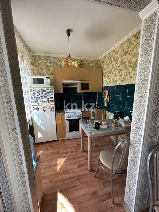 Продажа 3-комнатной квартиры, 64 м², ул. Дюсембекова, дом  57 - Продажа квартир в Караганде фото 4 из 5