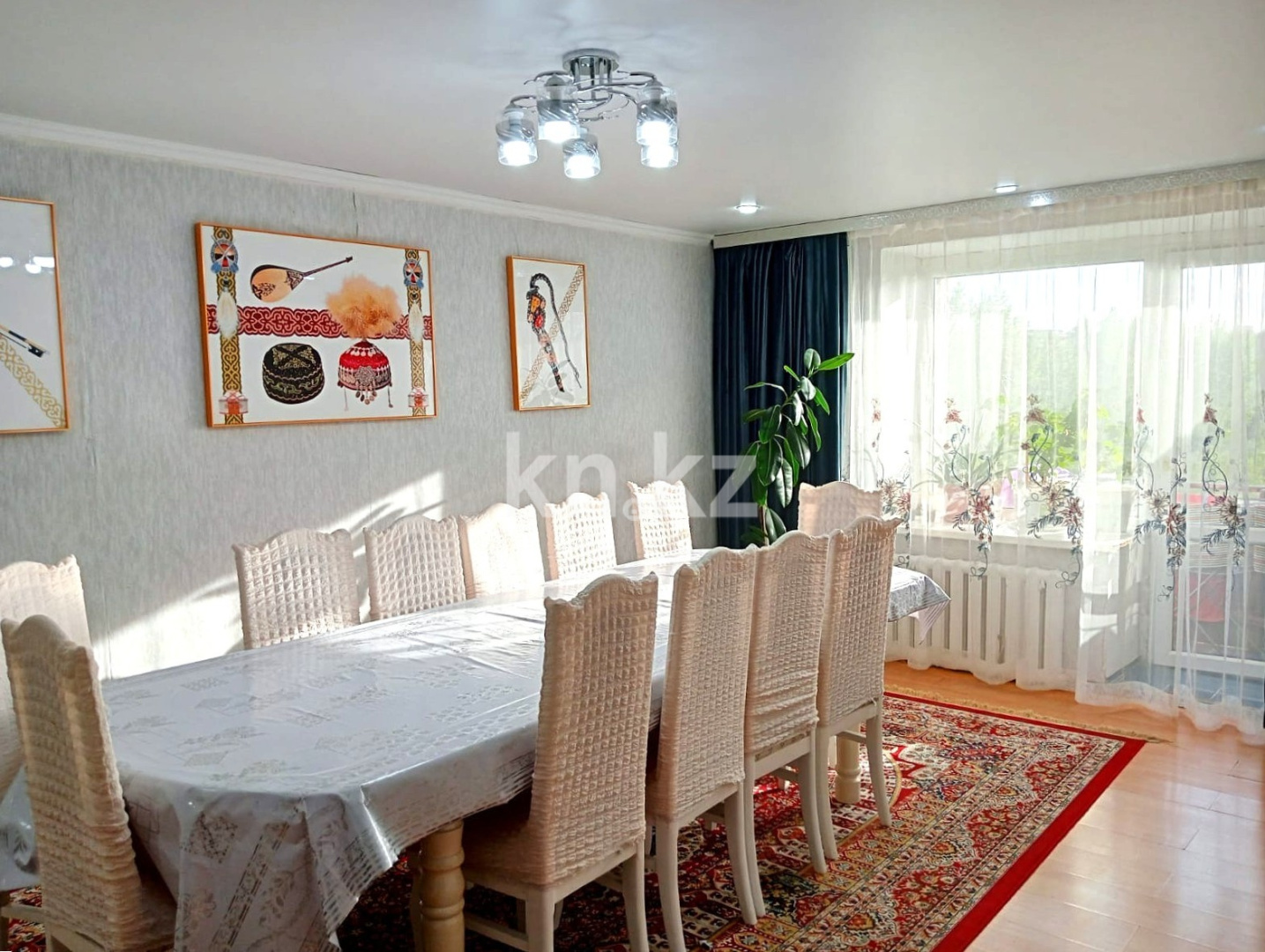 Продажа 5-комнатной квартиры, 98 м², мкр-н 2 - Продажа и аренда недвижимости в Абае фото 1 из 9