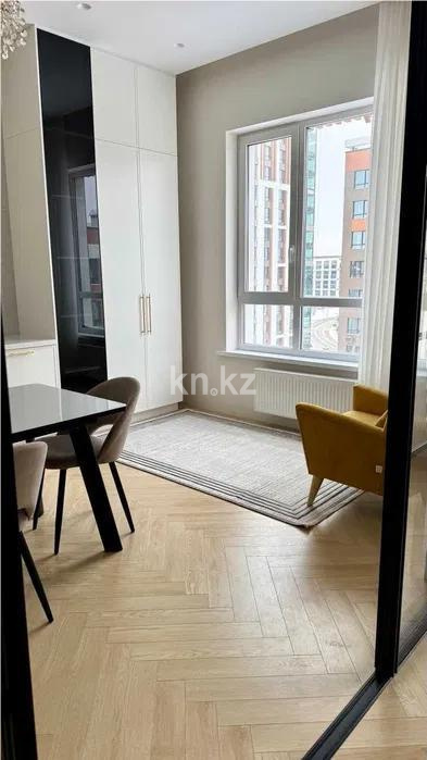 Продажа 2-комнатной квартиры, 77 м², ул. Толе би, дом  54 в Астане - фото 5