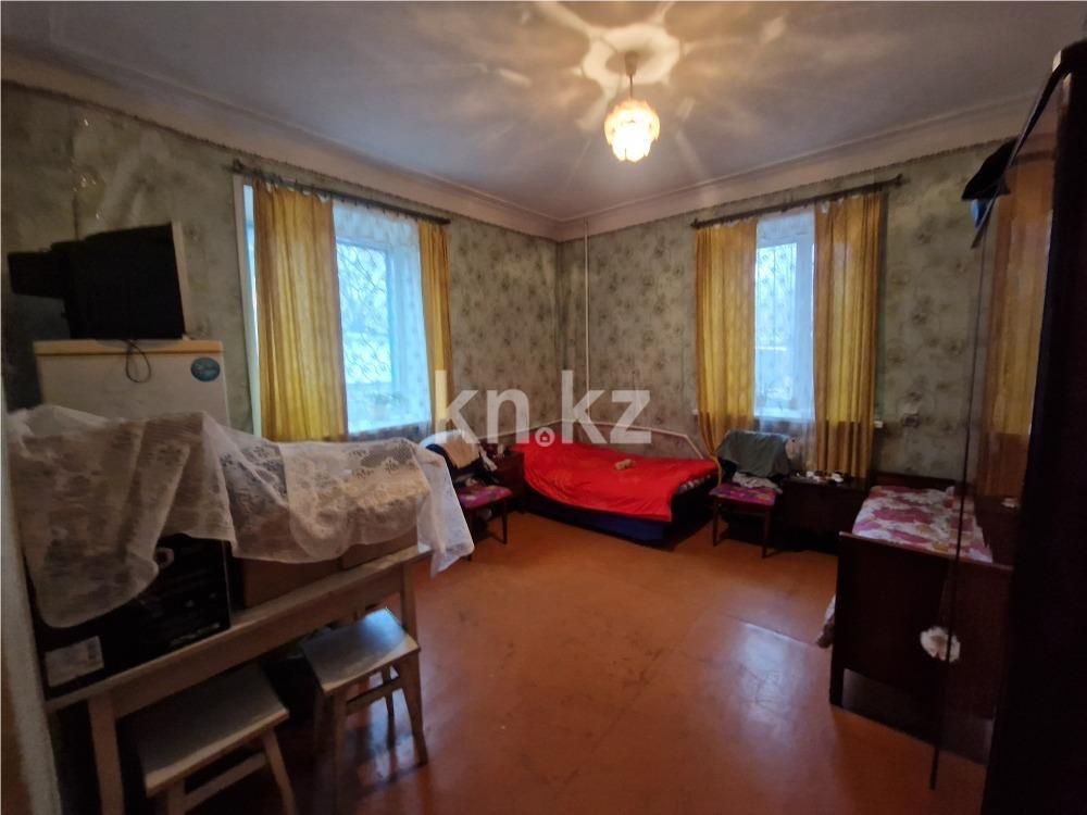 Продажа 2-комнатной квартиры, 59 м², ул. Кузембаева - Продажа квартир в Караганде фото 1 из 11