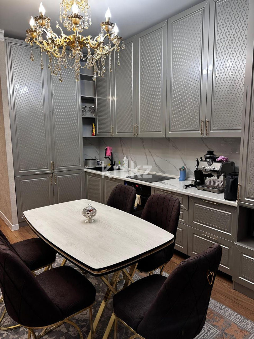 Продажа 3-комнатной квартиры, 100 м², ул. Бухар жырау, дом  34/2 - пр. Мангилик Ел - Продажа квартир в Актау фото 7 из 14