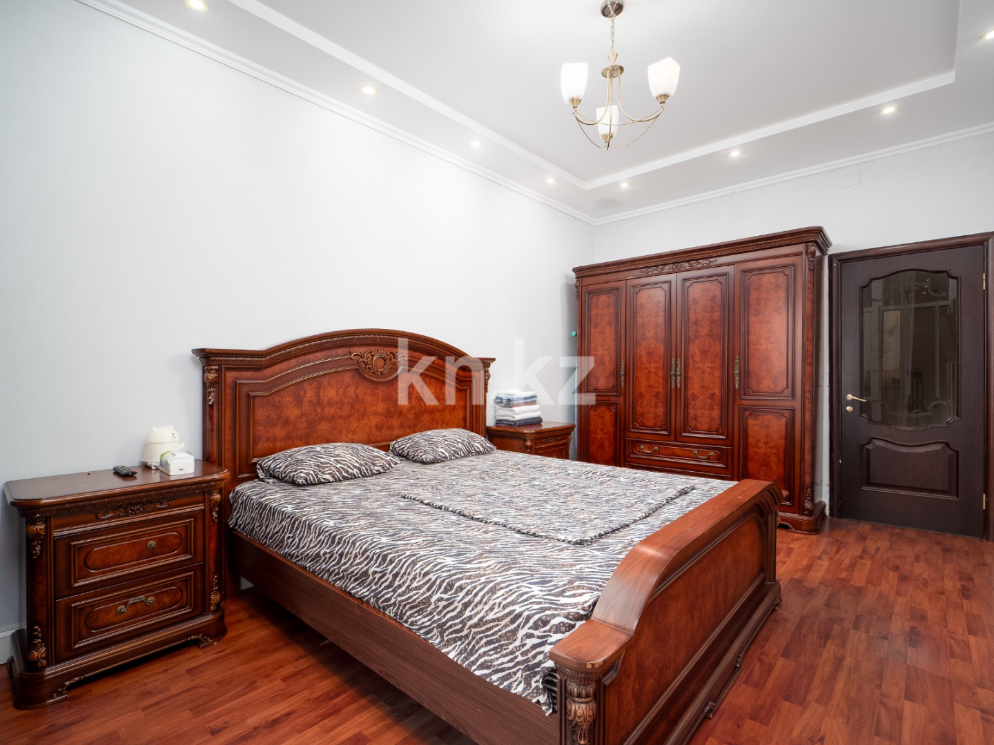 Аренда 2-комнатной квартиры посуточно, 70 м², ул. Навои, дом  208 - ул. Торайгырова - Аренда  двухкомнатных квартир посуточно в Алматы фото 3 из 17