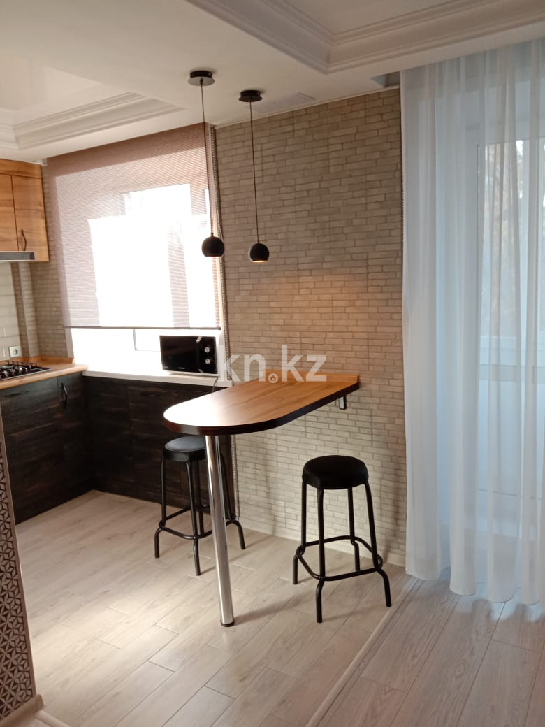 Аренда 1-комнатной квартиры, 32 м² - Аренда квартир помесячно в Караганде фото 3 из 13