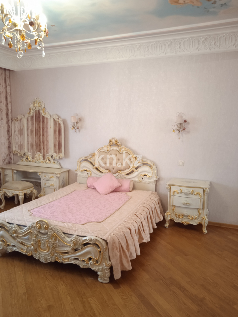 Аренда 3-комнатной квартиры, 160 м² - Аренда квартир помесячно в Астане фото 38 из 40