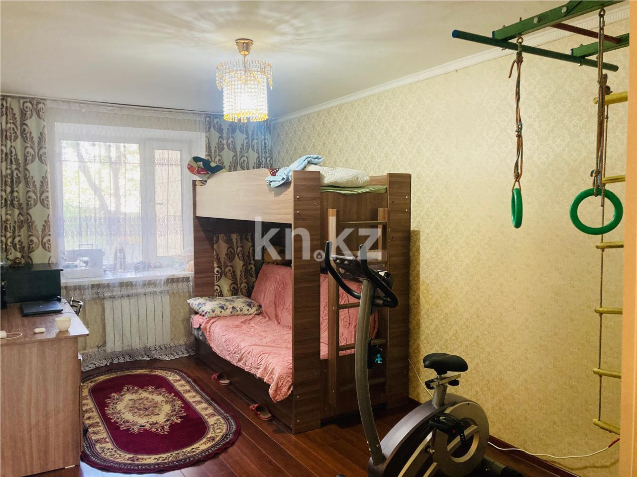 Продажа 4-комнатной квартиры, 83 м², ул. Муканова - Продажа  четырехкомнатных квартир в Караганде фото 11 из 24