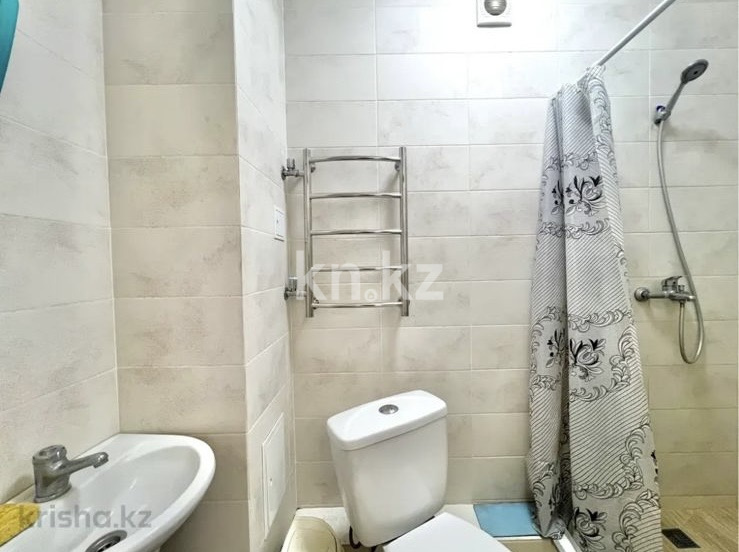 Аренда 1-комнатной квартиры, 33 м², ул. А-92, дом  5 - Аренда квартиры помесячно в Астане фото 18 из 19