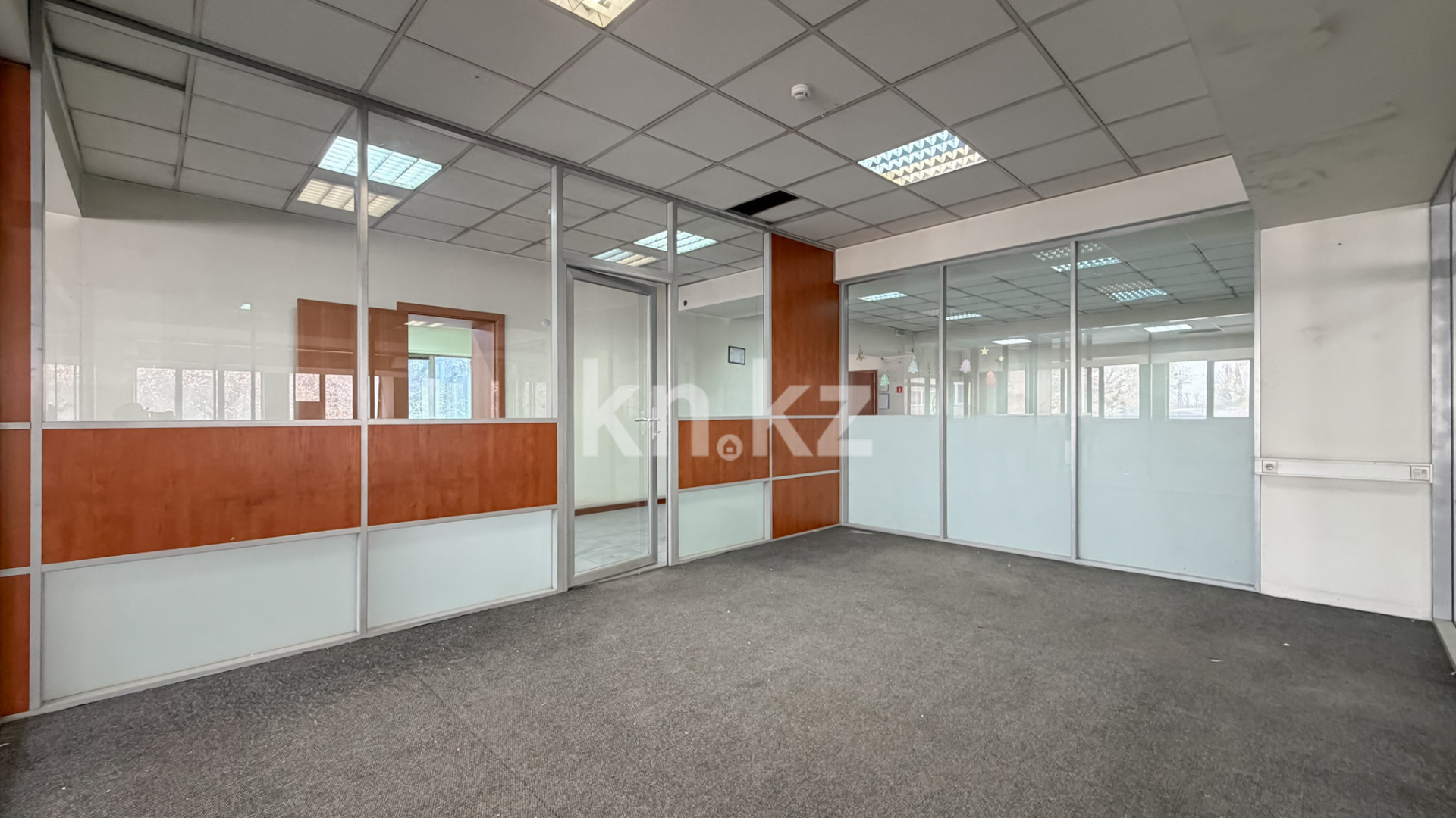 Аренда здания, 911 м² - Аренда зданий в Казахстане фото 24 из 40